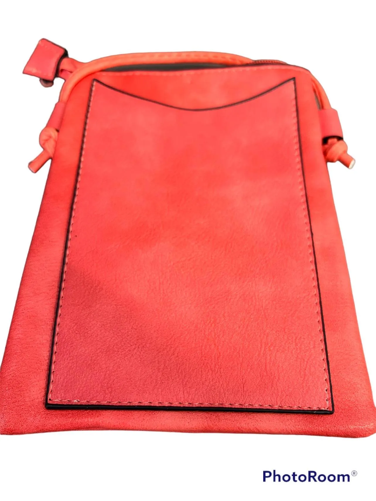 New Ecosse Design Crossbody leather purse, Red! Rear pocket to hold your Phone! Great Quality!