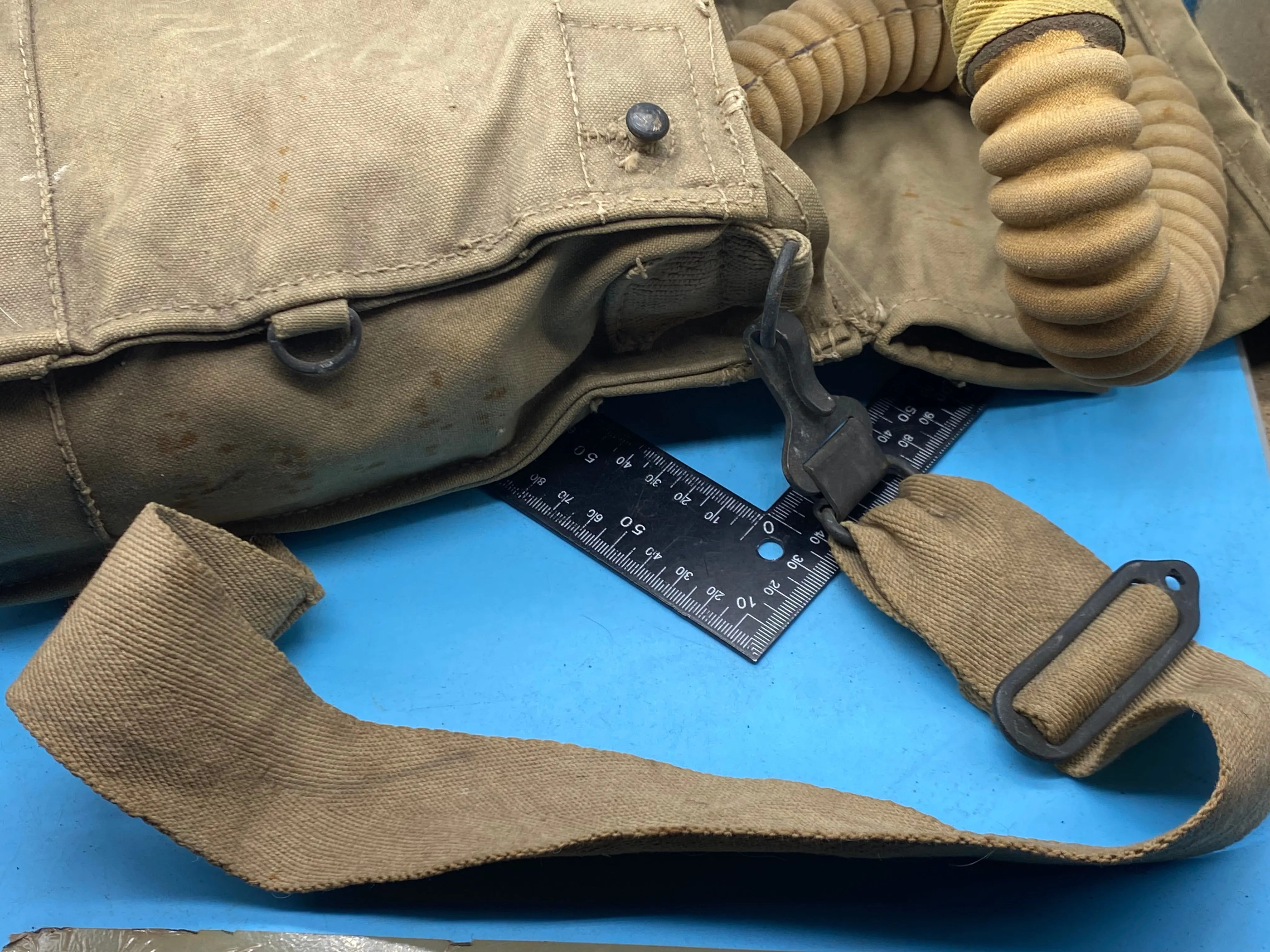 Original WW2 Dated British Army Long-Hose Gas Mask in 1941 Dated Bag