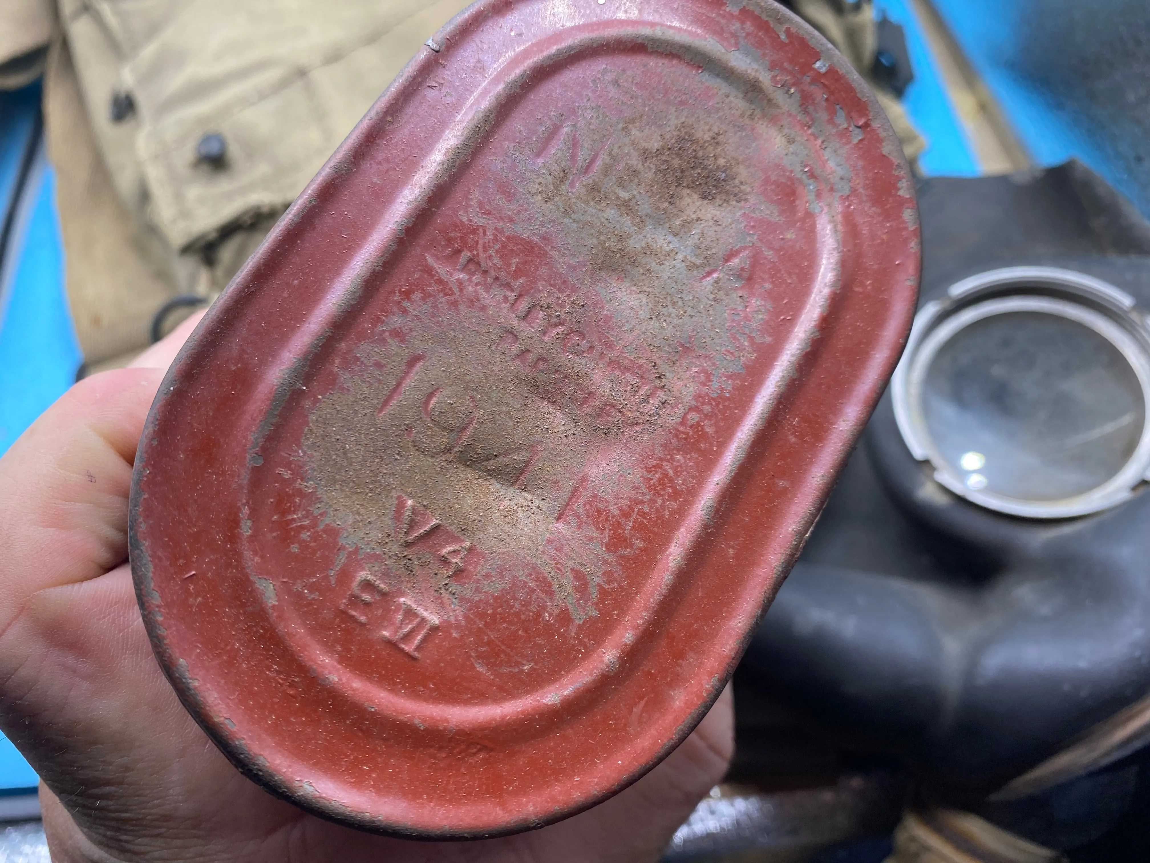 Original WW2 Dated British Army Long-Hose Gas Mask in 1941 Dated Bag