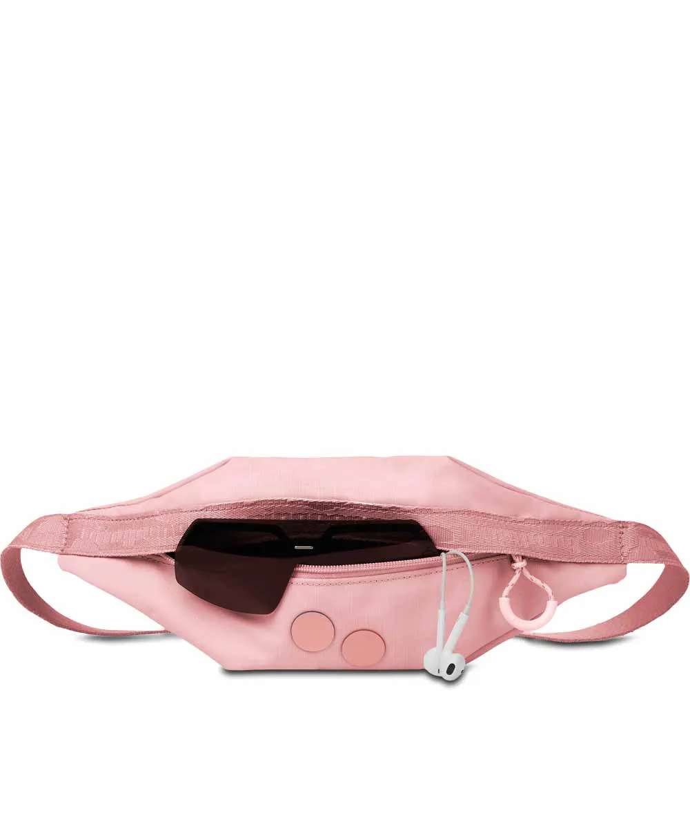 Pinqponq Nik Gürteltasche aus recycelten PET-Flaschen