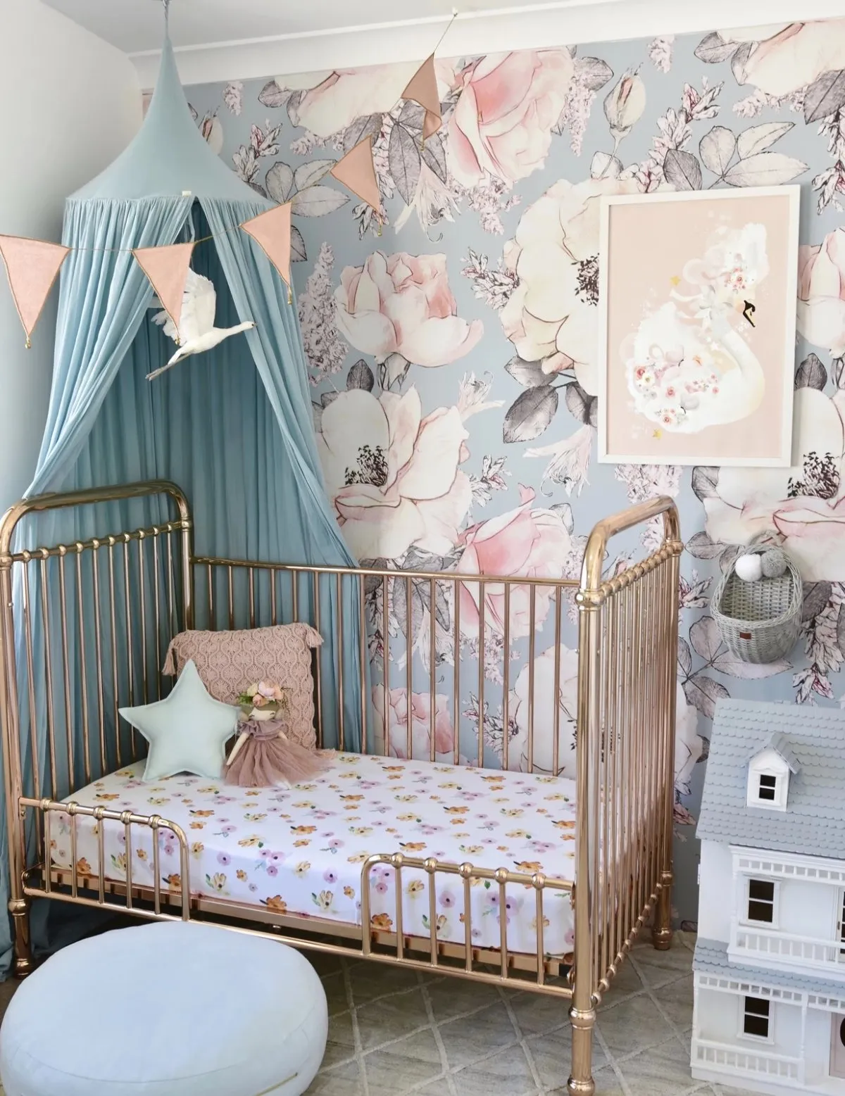 Poppy Crib Sheet