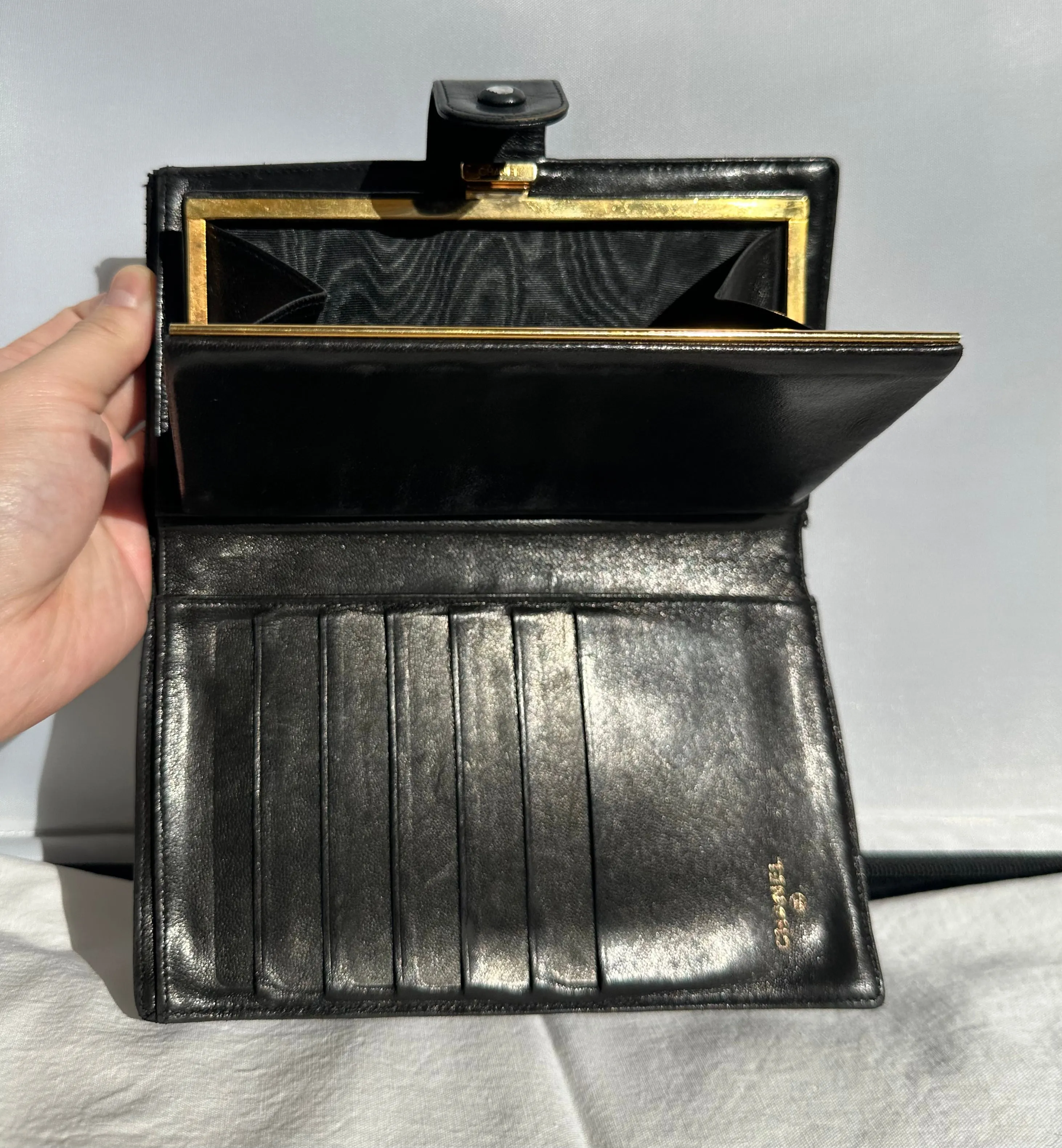 PREOWNED Chanel Long Leather Wallet in Black
