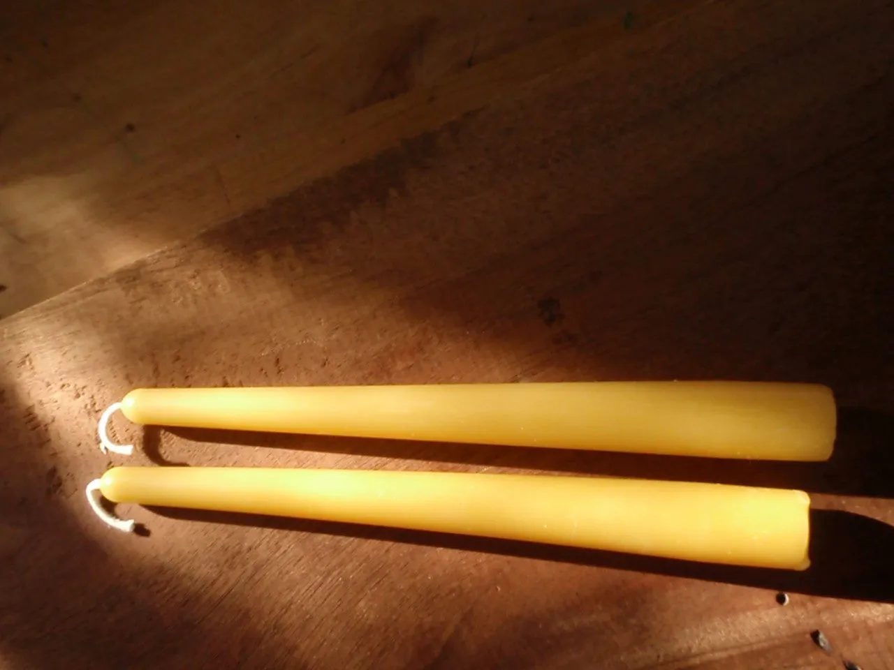 pure beeswax taper candles