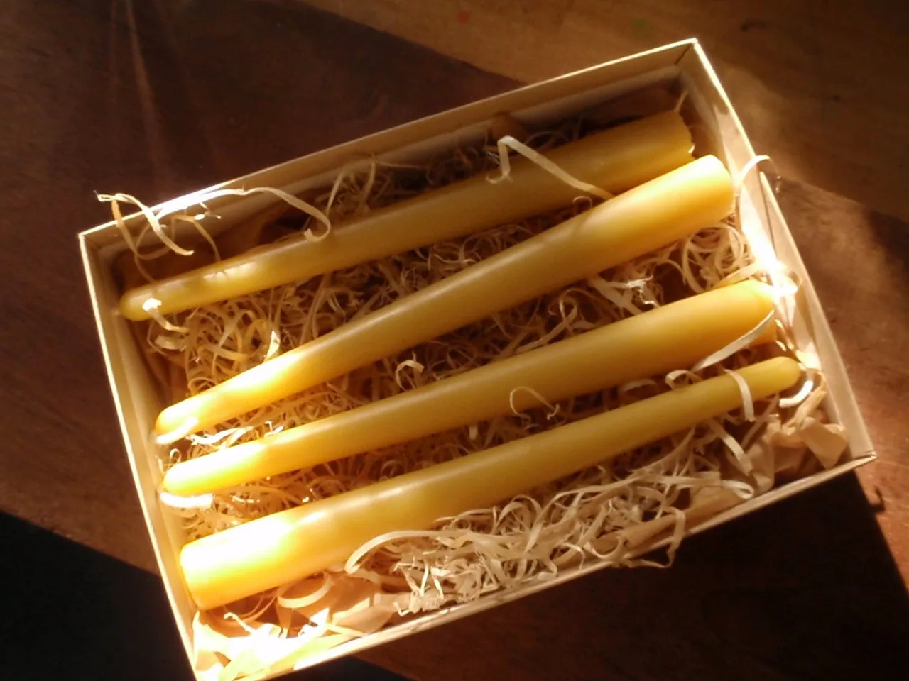pure beeswax taper candles