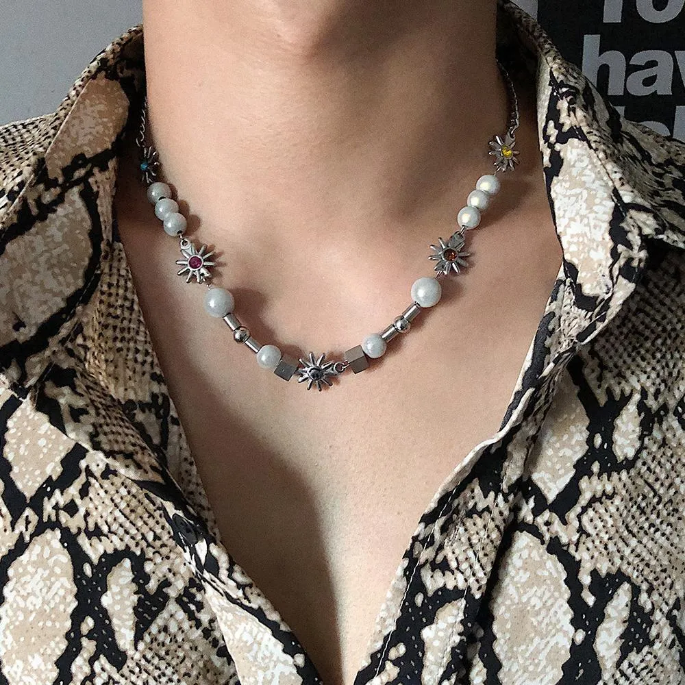 Reflective Pearl Stitching Necklace