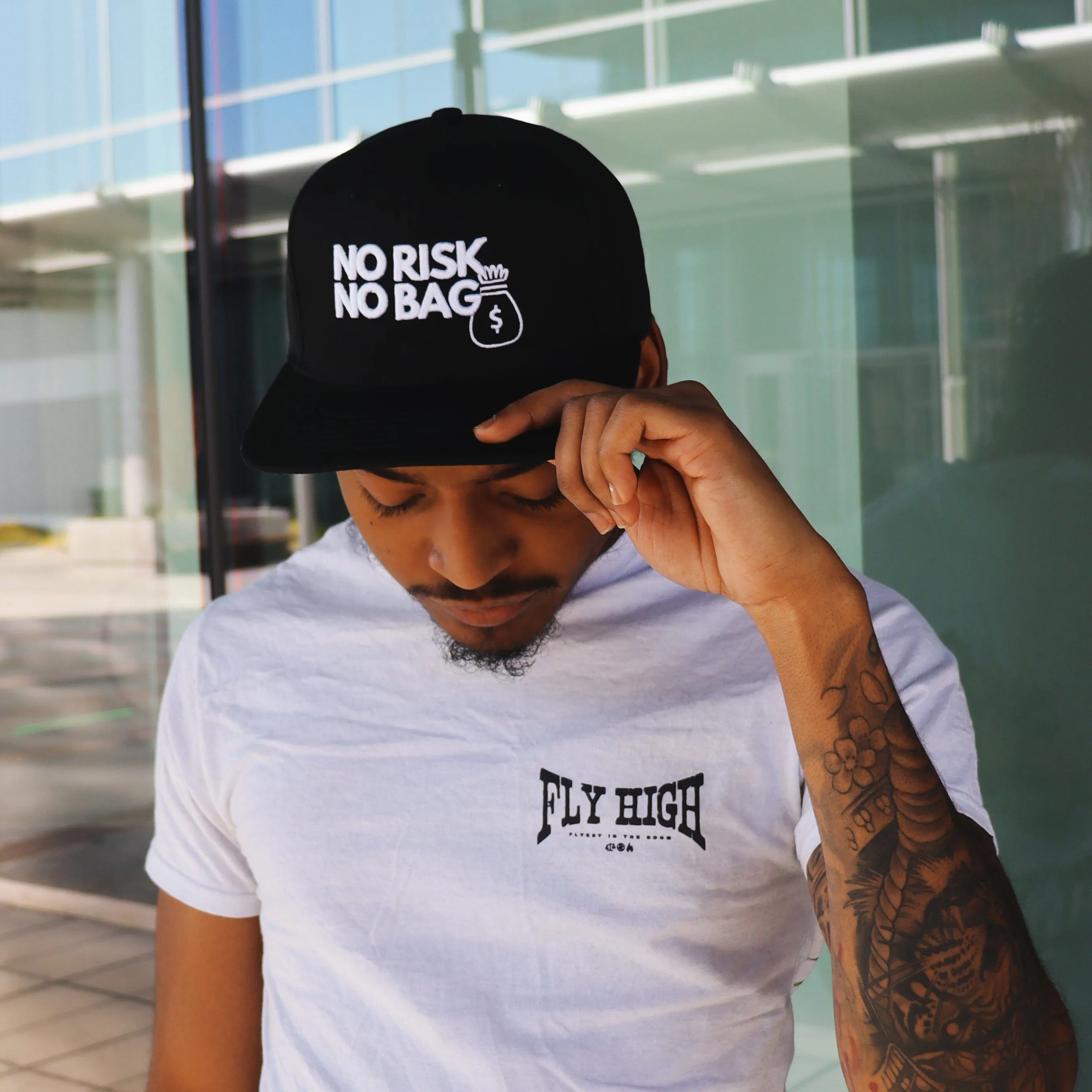 RISKY REWARDS “NO RISK NO BAG” SNAPBACK FITTED HAT