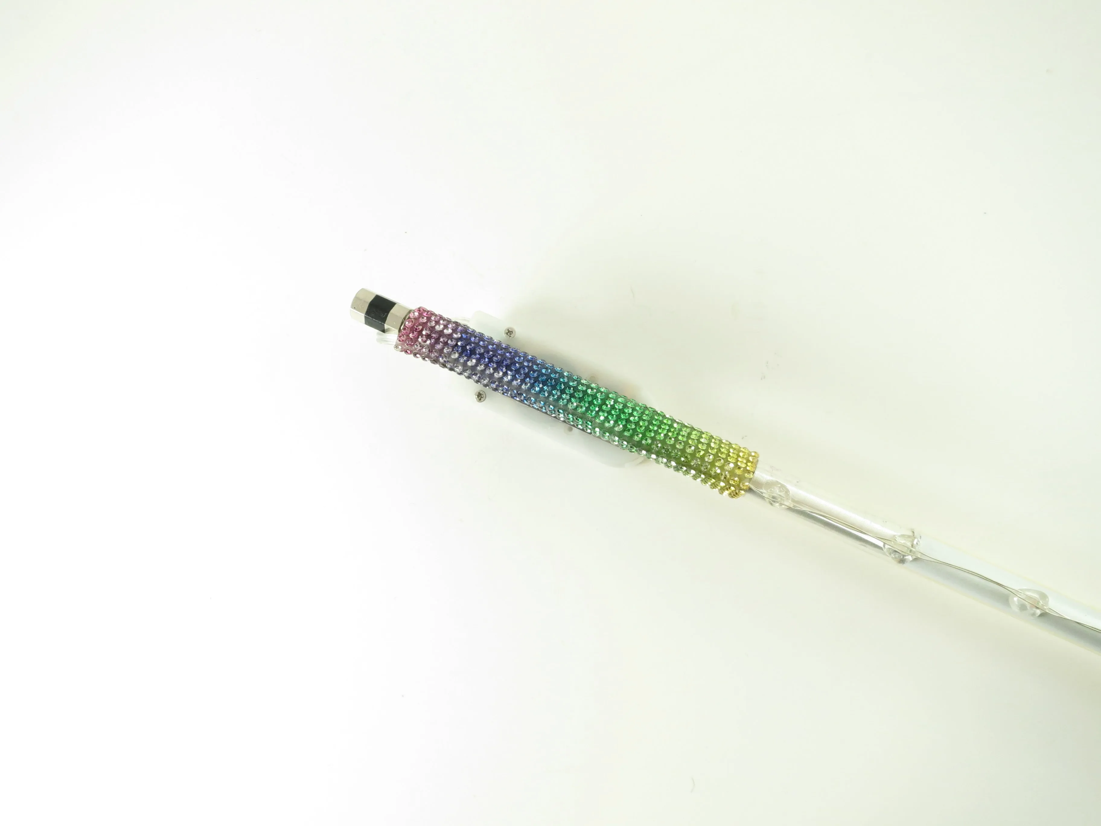 Rozanna's Violins Glow Bow Multi Color White Carbon Fiber Violin Bow