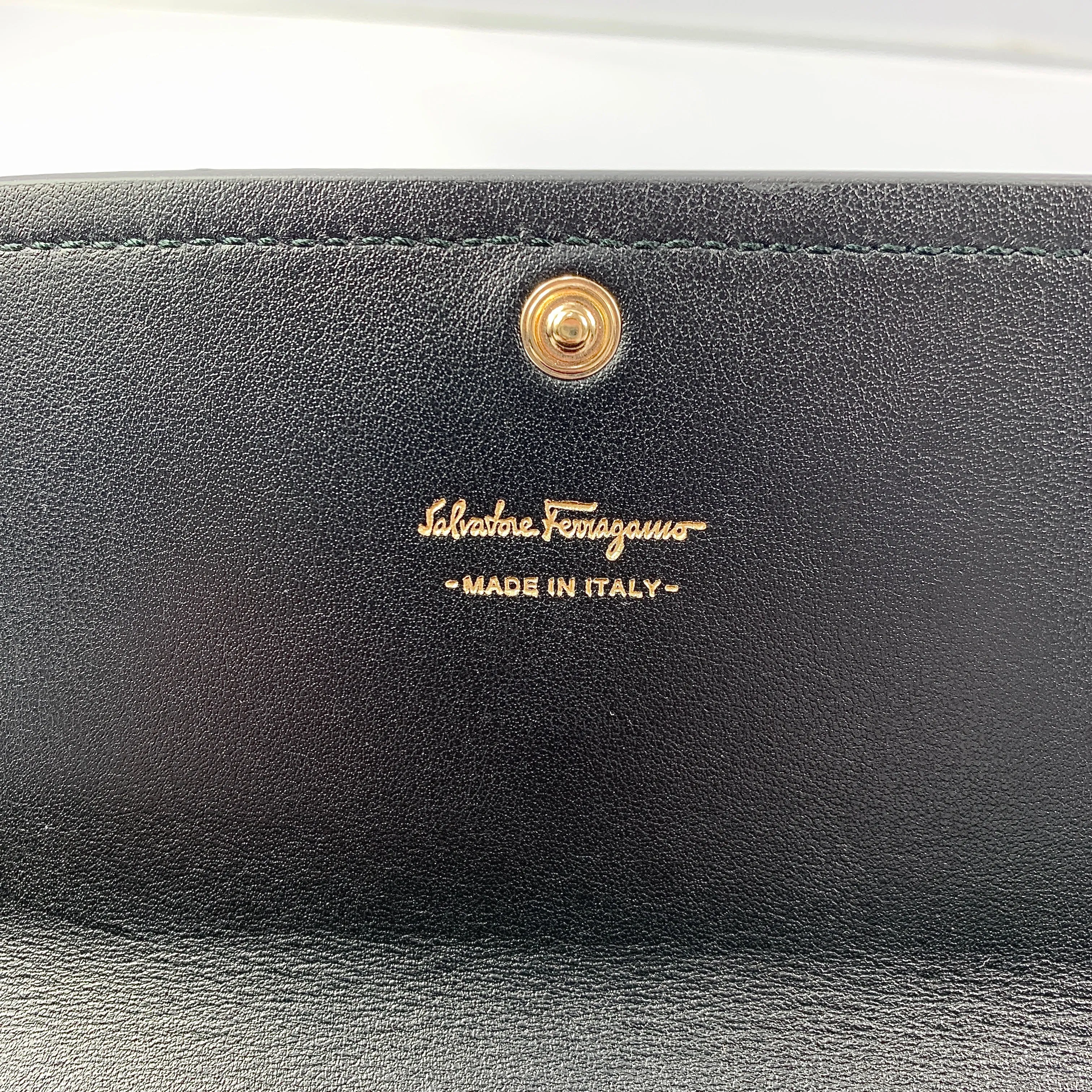 Salvatore Ferragamo Vara Bow Portfolio Continental Flap Wallet in Black