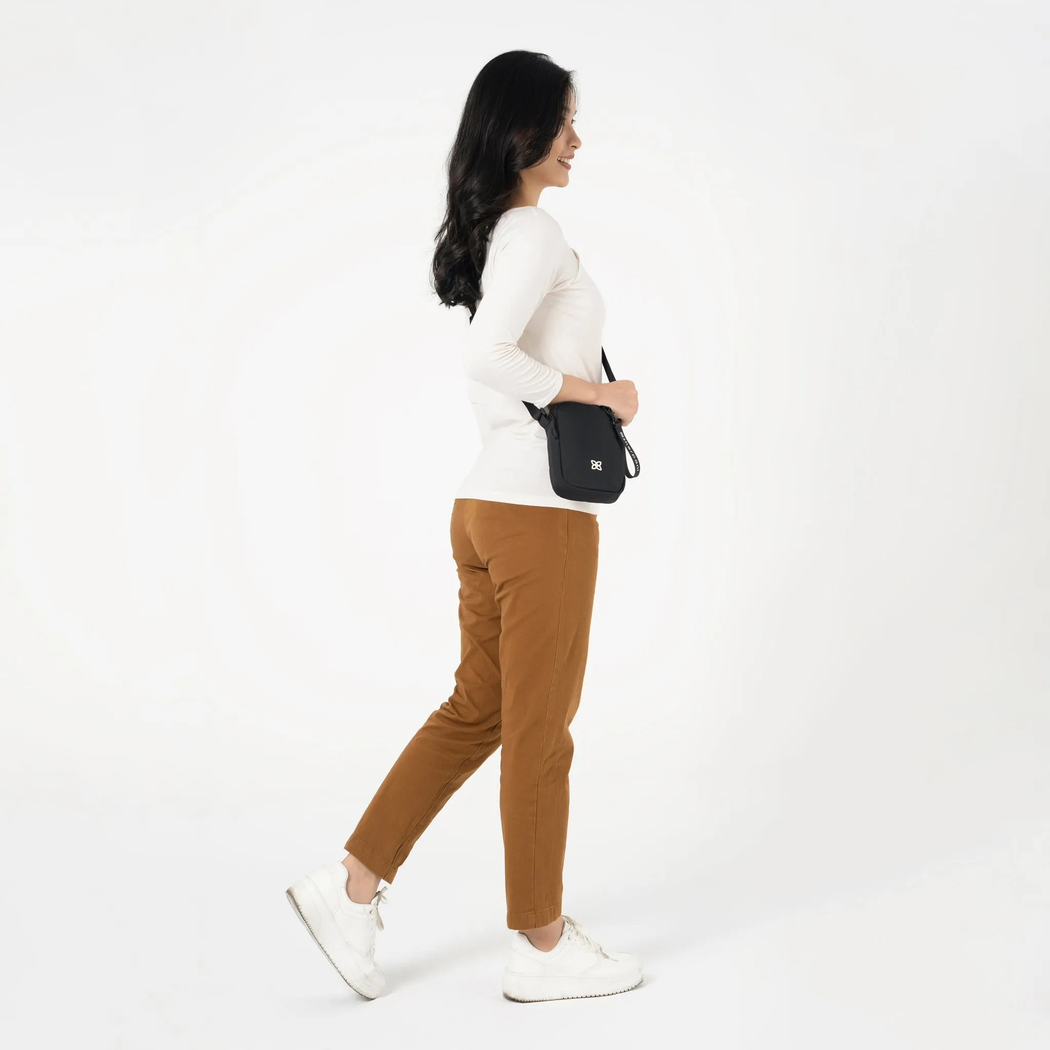 Sherpani Rogue Mini Crossbody raven