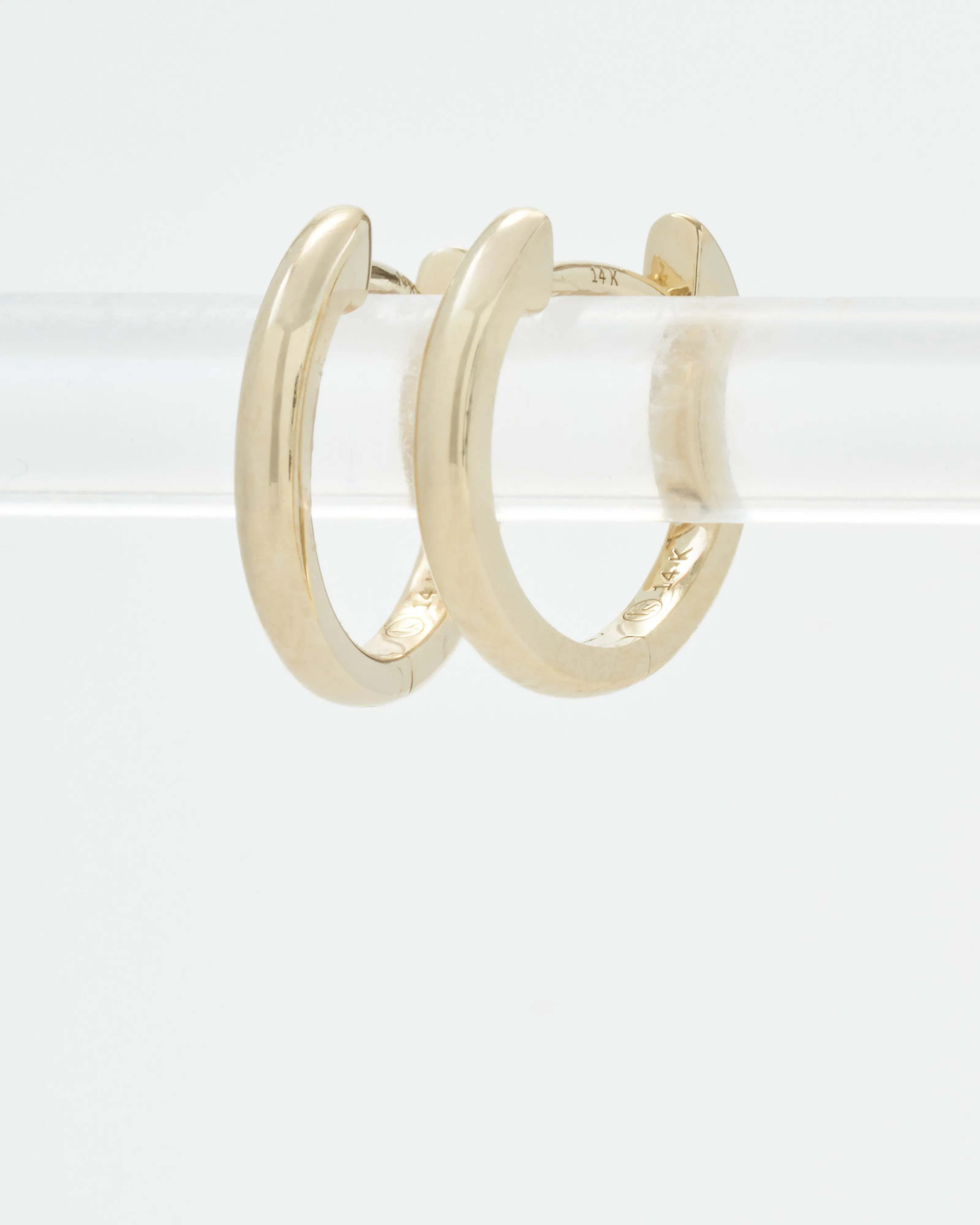 shiny gold hoops