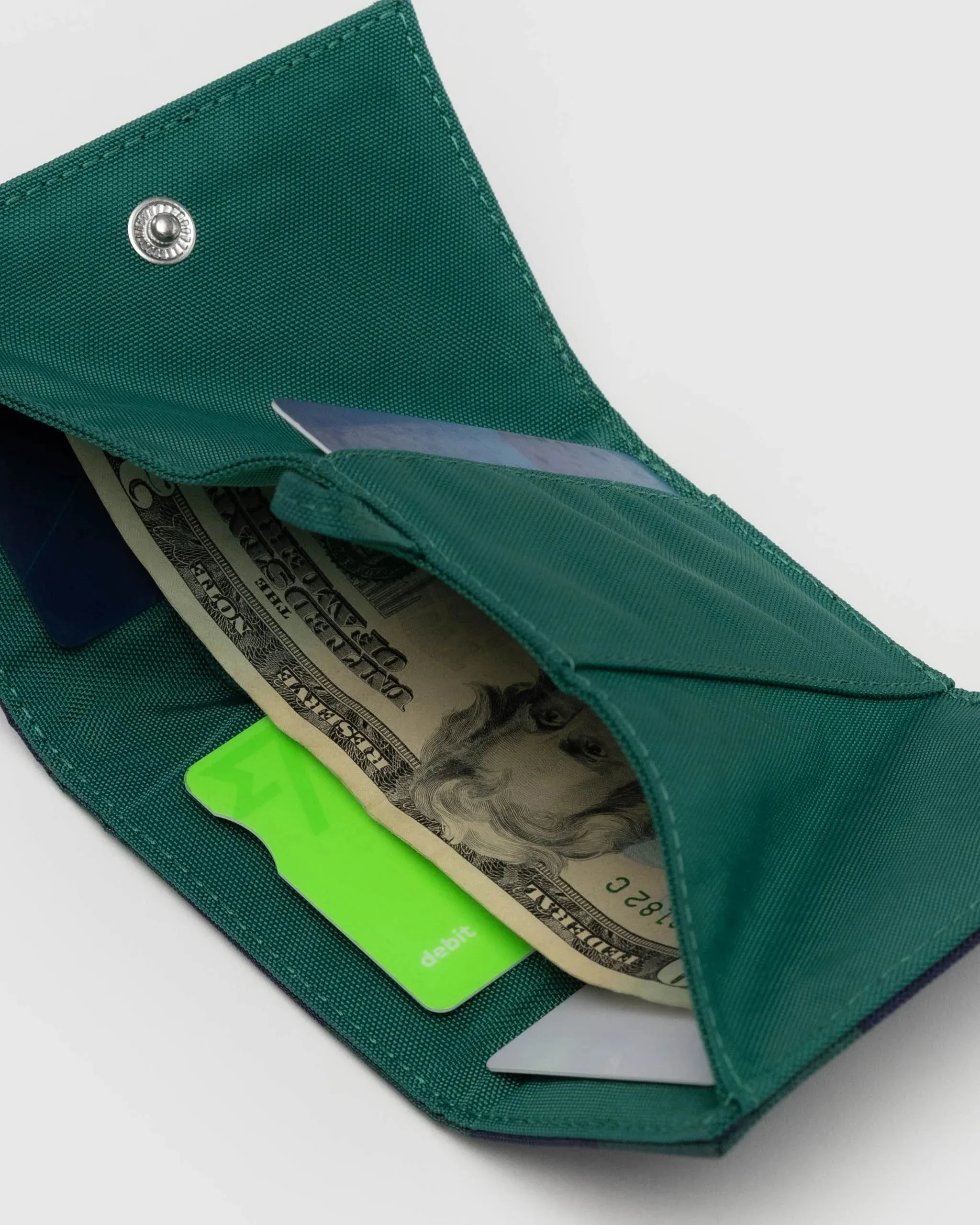 Snap Wallet in Navy Green Check | Baggu Fall '24