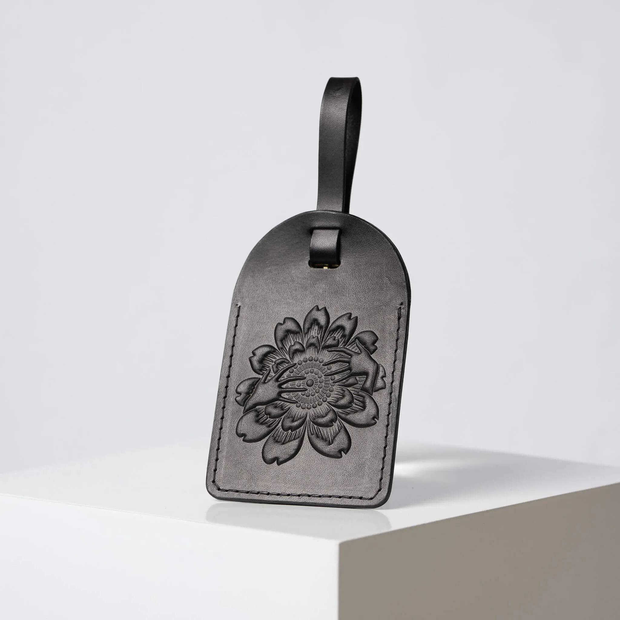 The Luggage Tag