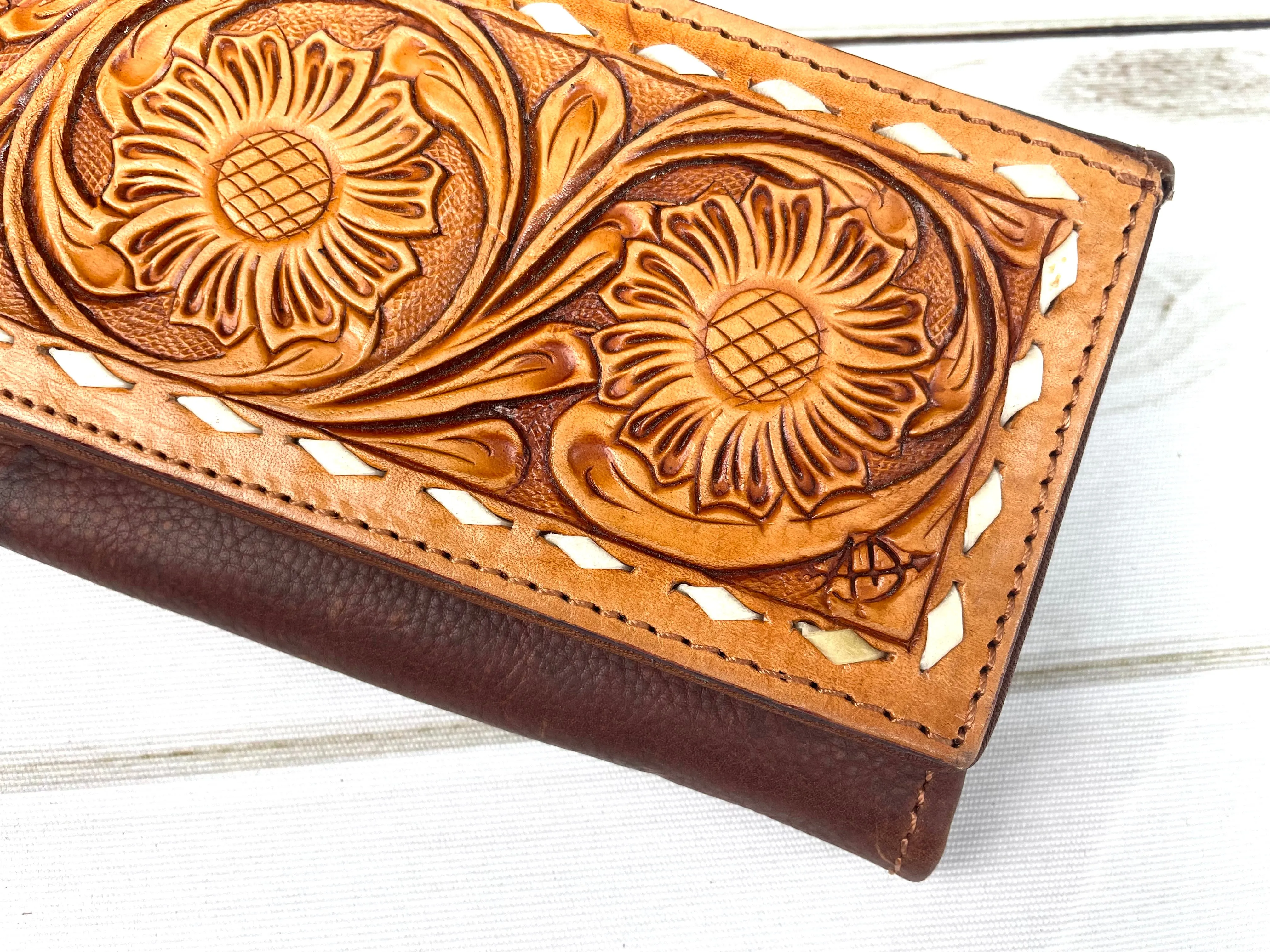 Tooled Floral Buckstitch Flap Leather Wallet