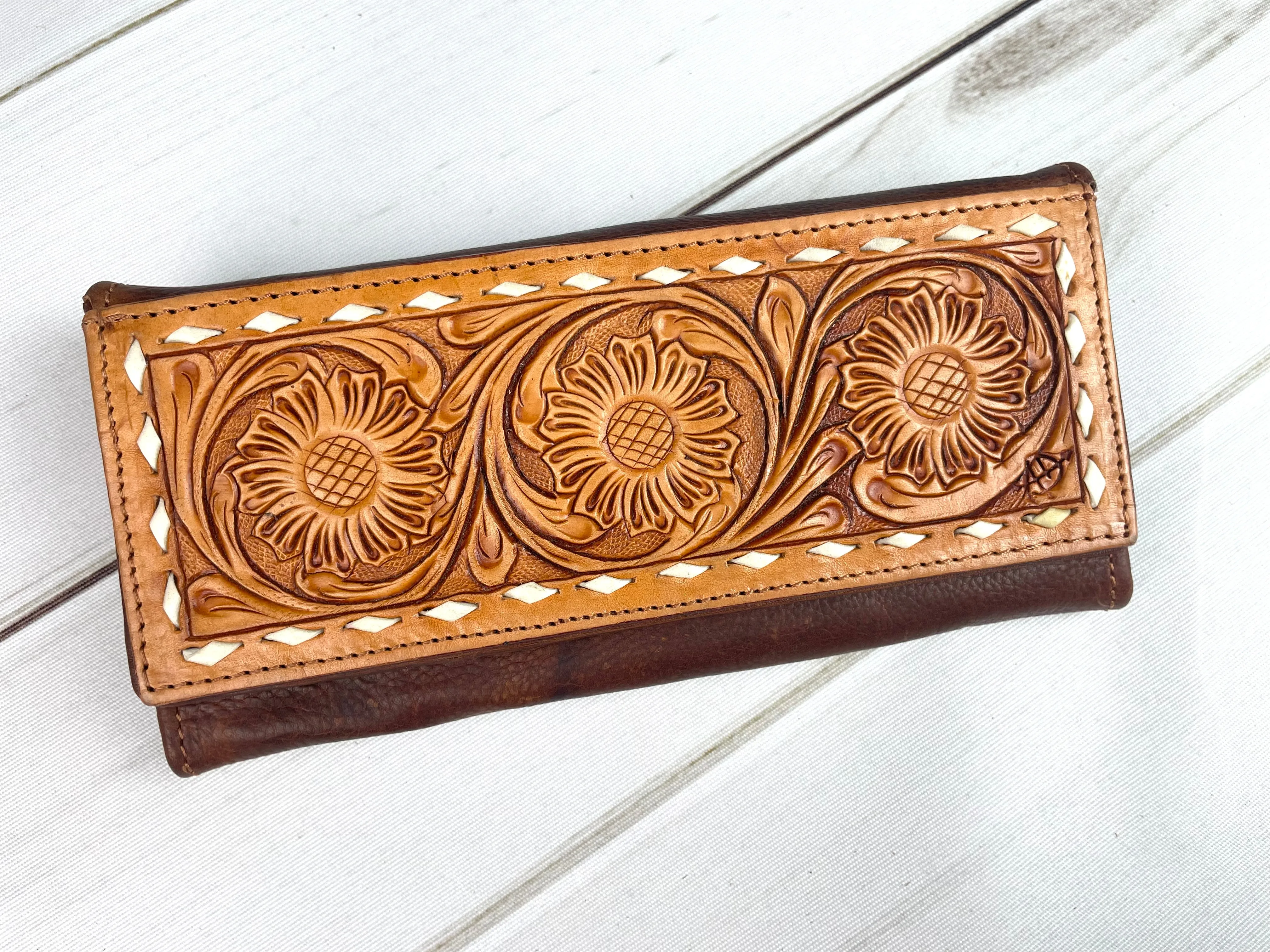 Tooled Floral Buckstitch Flap Leather Wallet