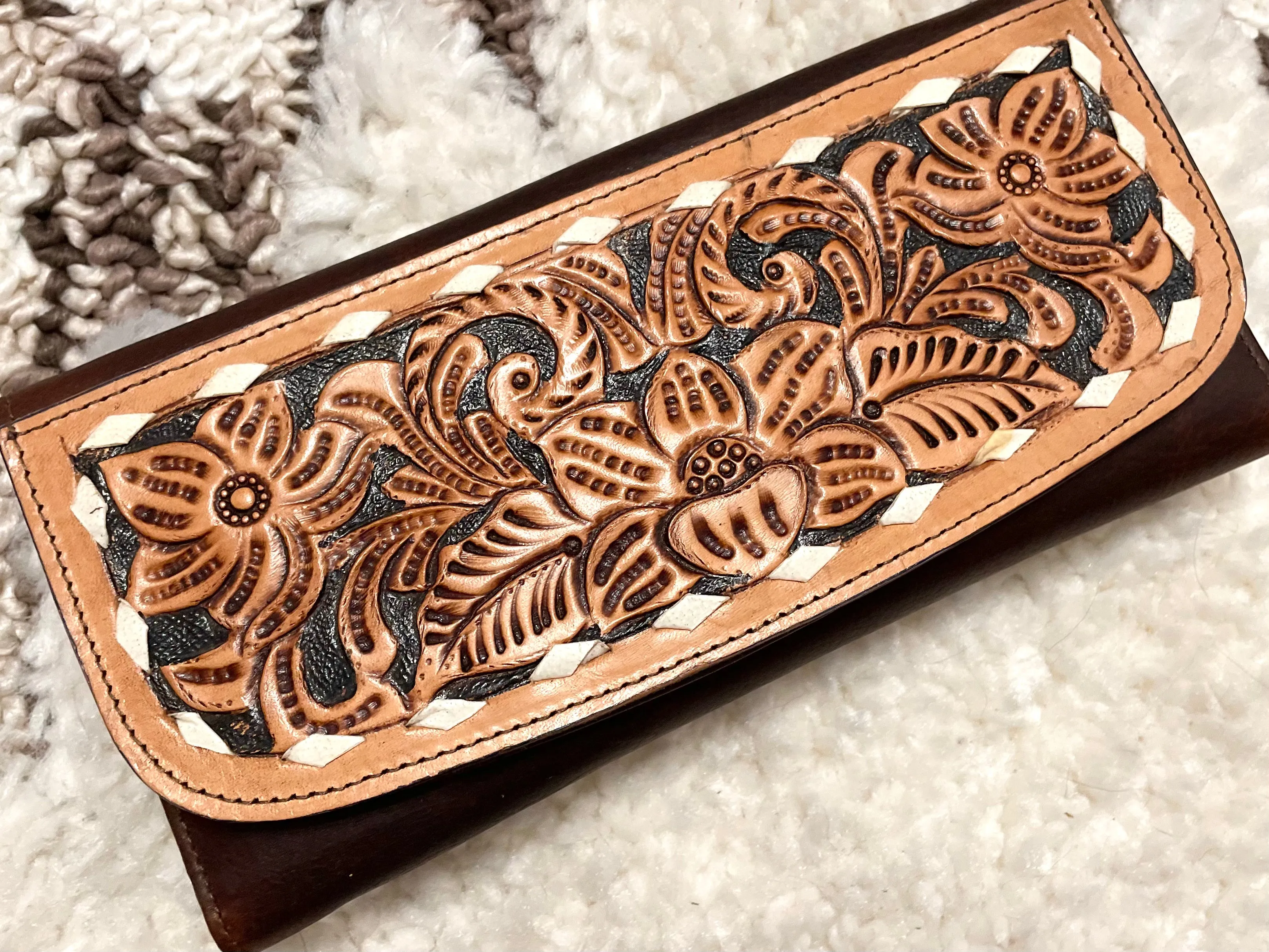 Tooled Floral Buckstitch Flap Leather Wallet