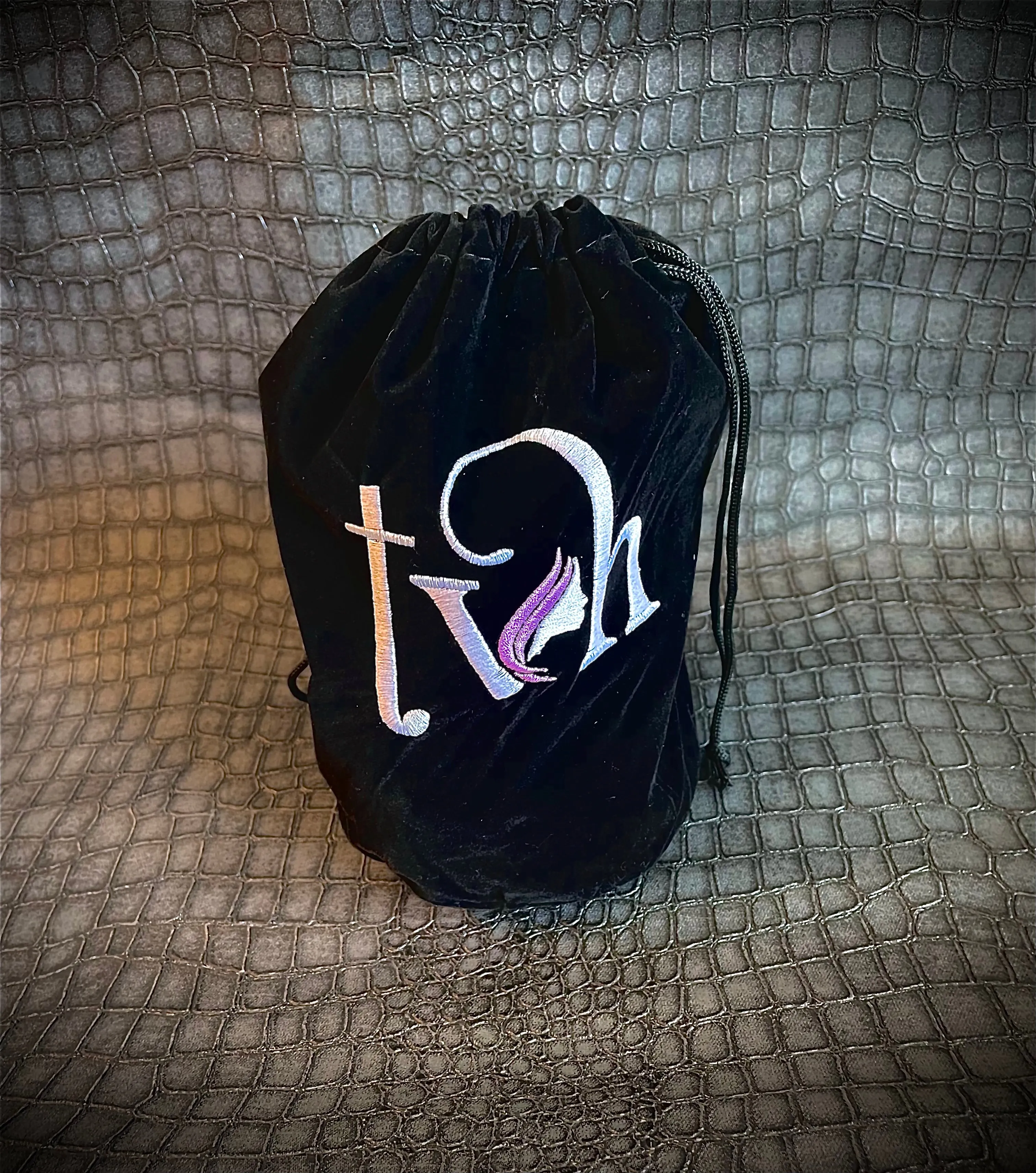 TVH logo bag