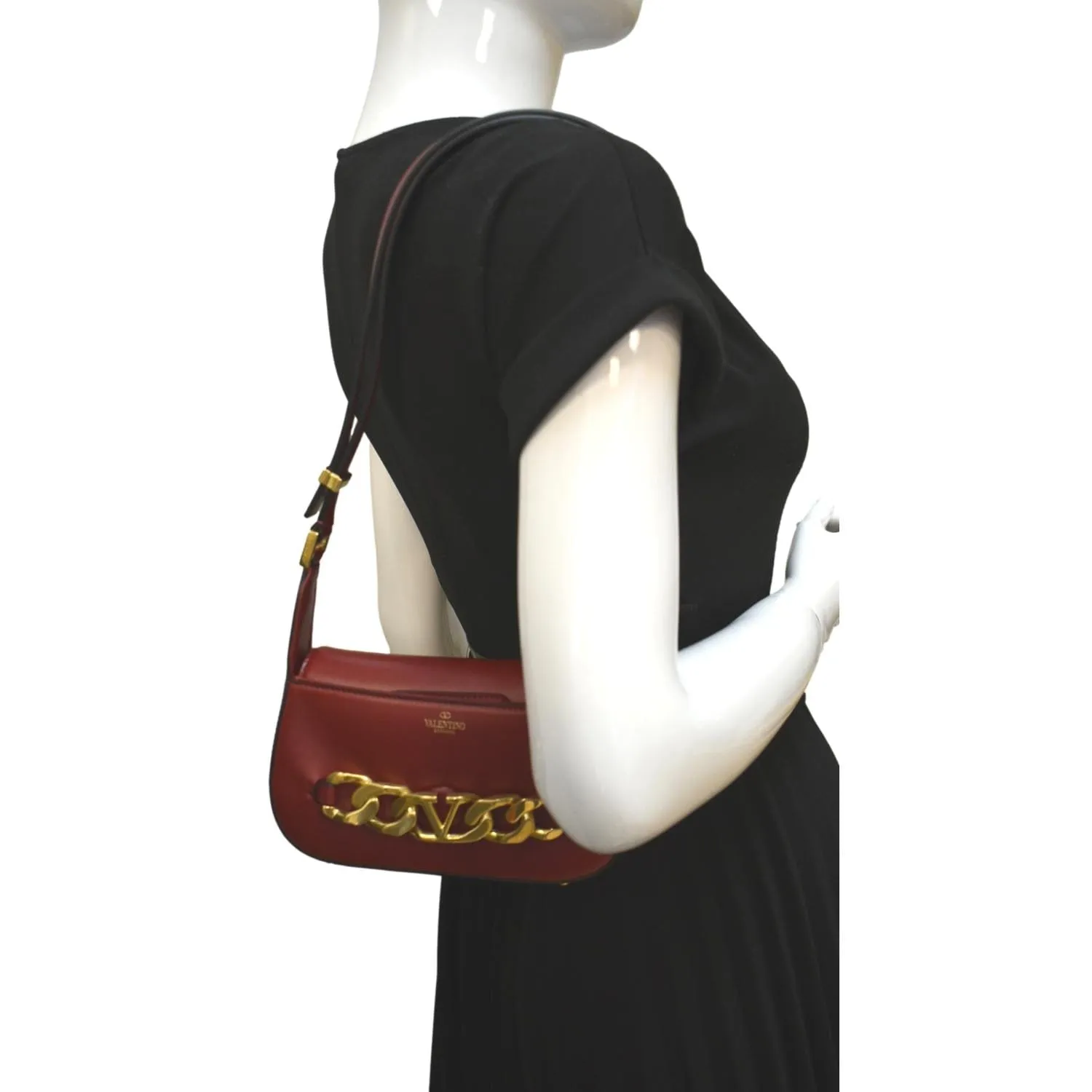 VALENTINO V Logo Chain Leather Shoulder Bag Red