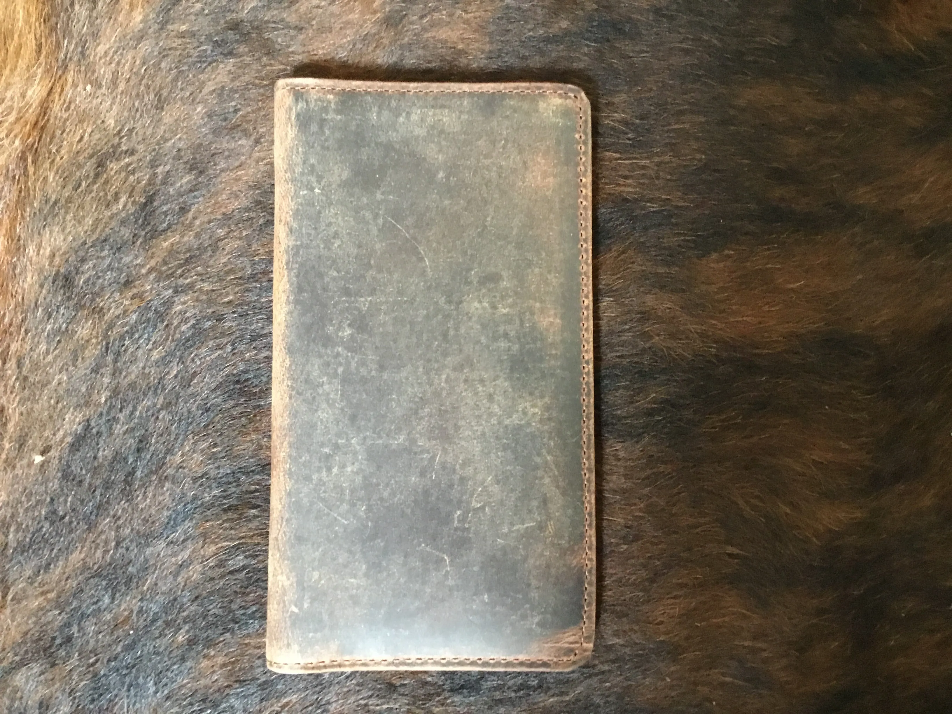 Vintage Bison Yuma Checkbook Wallet-Sienna 738