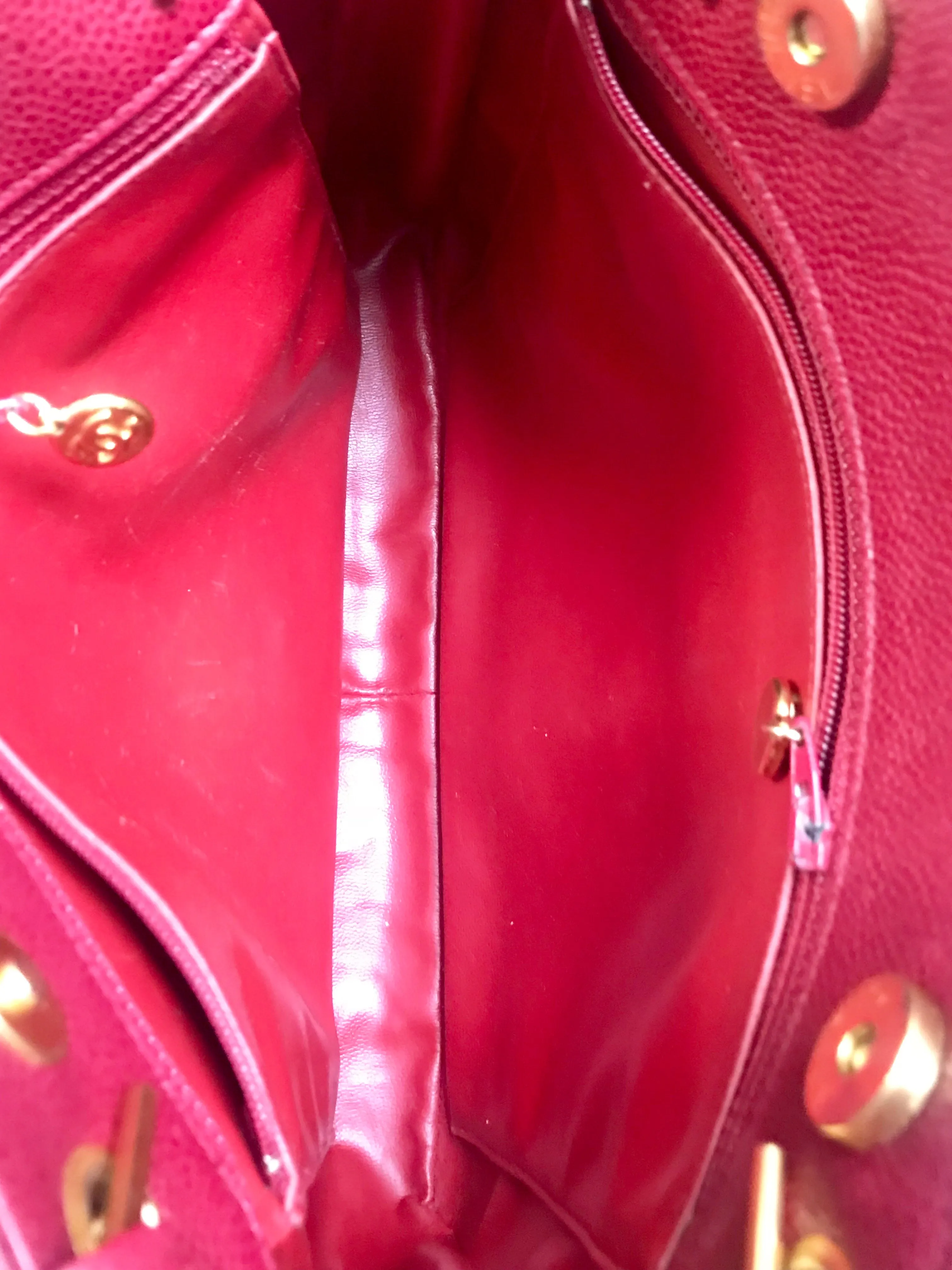 Vintage CHANEL cherry red caviar leather quilted shoulder bag, tote with golden CC ball and chain straps. Classic bag.