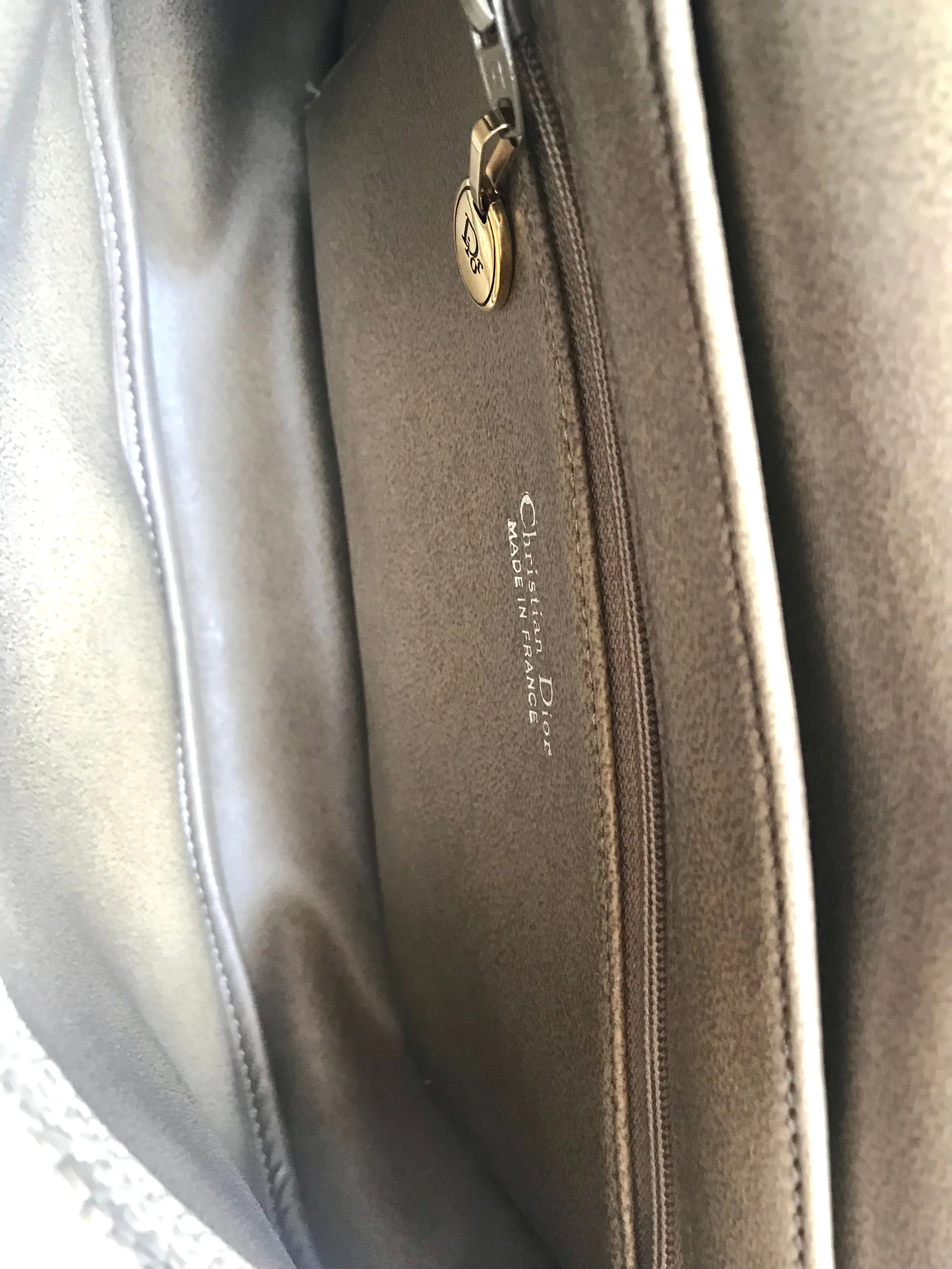 Vintage Christian Dior nude beige leather purse, shoulder bag with golden Dior motif. Classic purse. 0506286