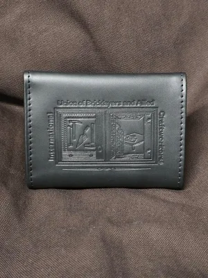 W06 - TRI-FOLD LEATHER WALLET EMBOSSED W/ BAC LOGO