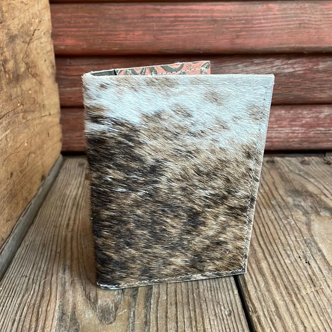 Waylon Wallet - Tricolor w/ Grapefruit Tool