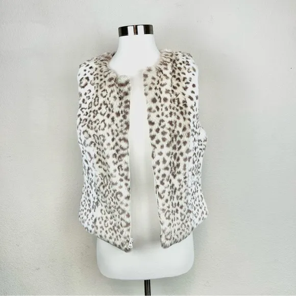 White House Black Market Snow Leopard Sleeveless Fur Zip Vest