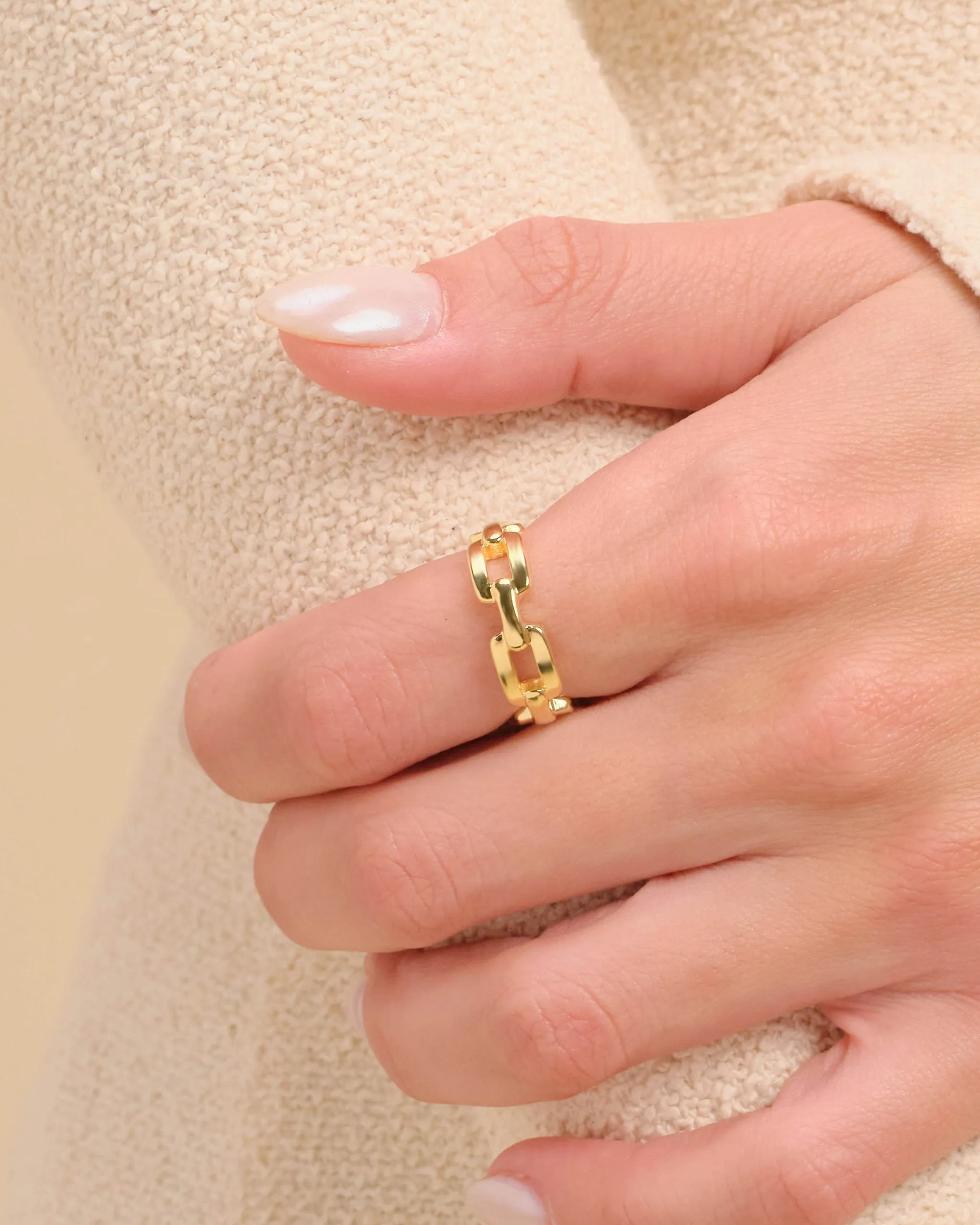 Women's Paperclip Ring - Gold