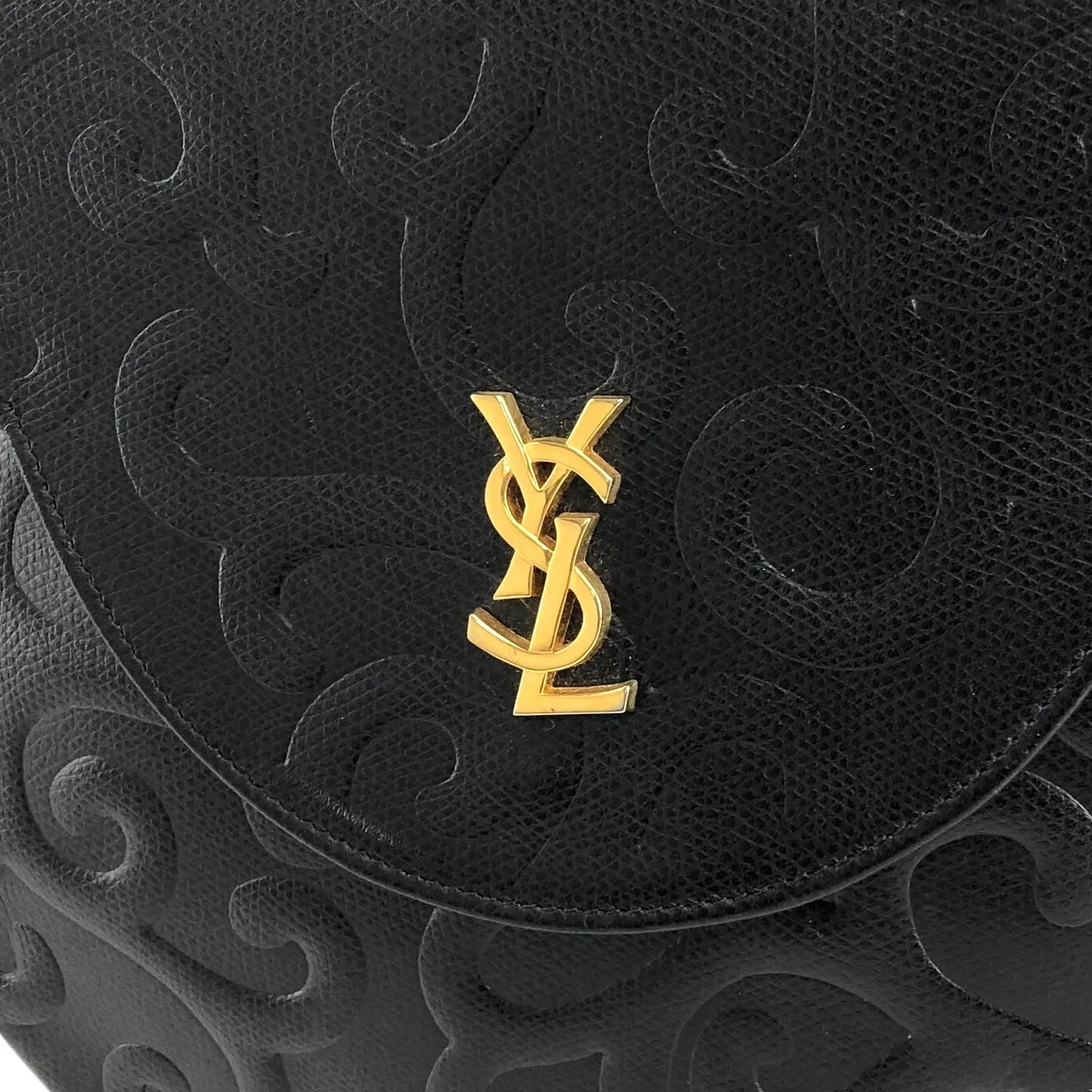 Yves Saint Laurent YSL Logo Shoulder bag Black Vintage cmeran