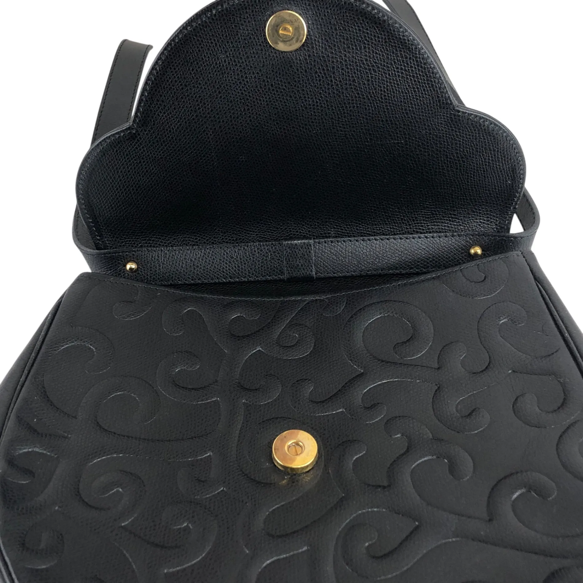 Yves Saint Laurent YSL Logo Shoulder bag Black Vintage cmeran