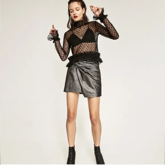 Zara Shiny Black Silver Metallic Twist Front Skirt holiday outfit